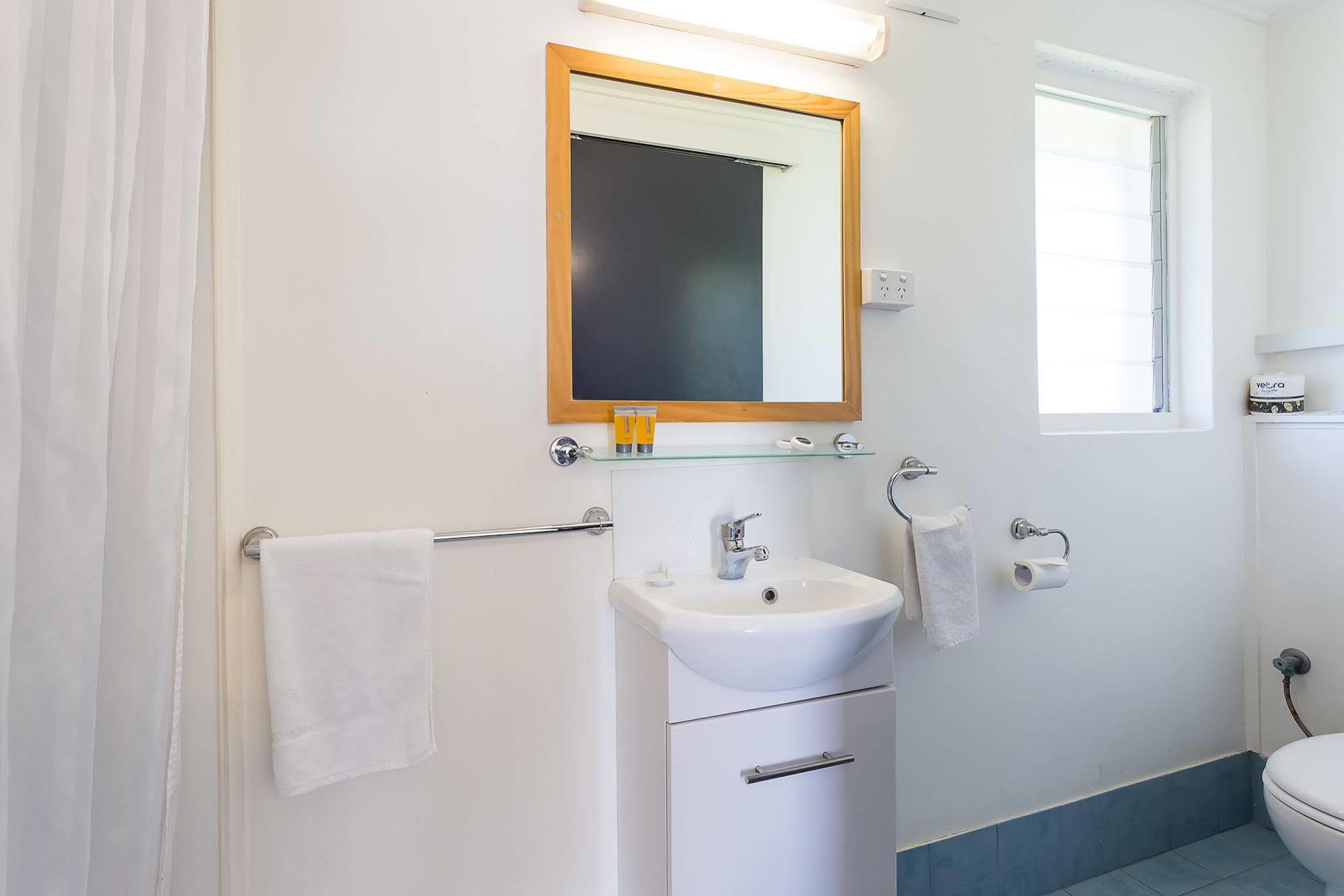 בריסביין Wynnum Anchor Motel מראה חיצוני תמונה